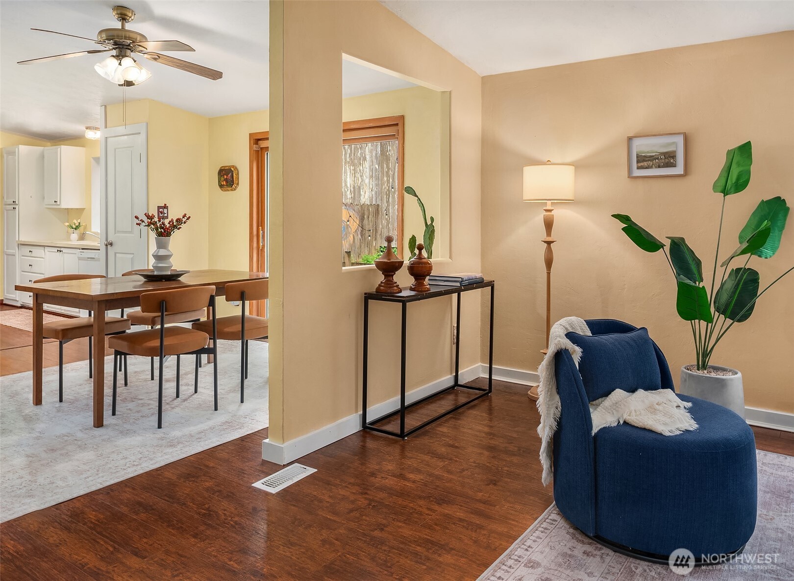 25123 120th Avenue SW, Vashon, WA 98070