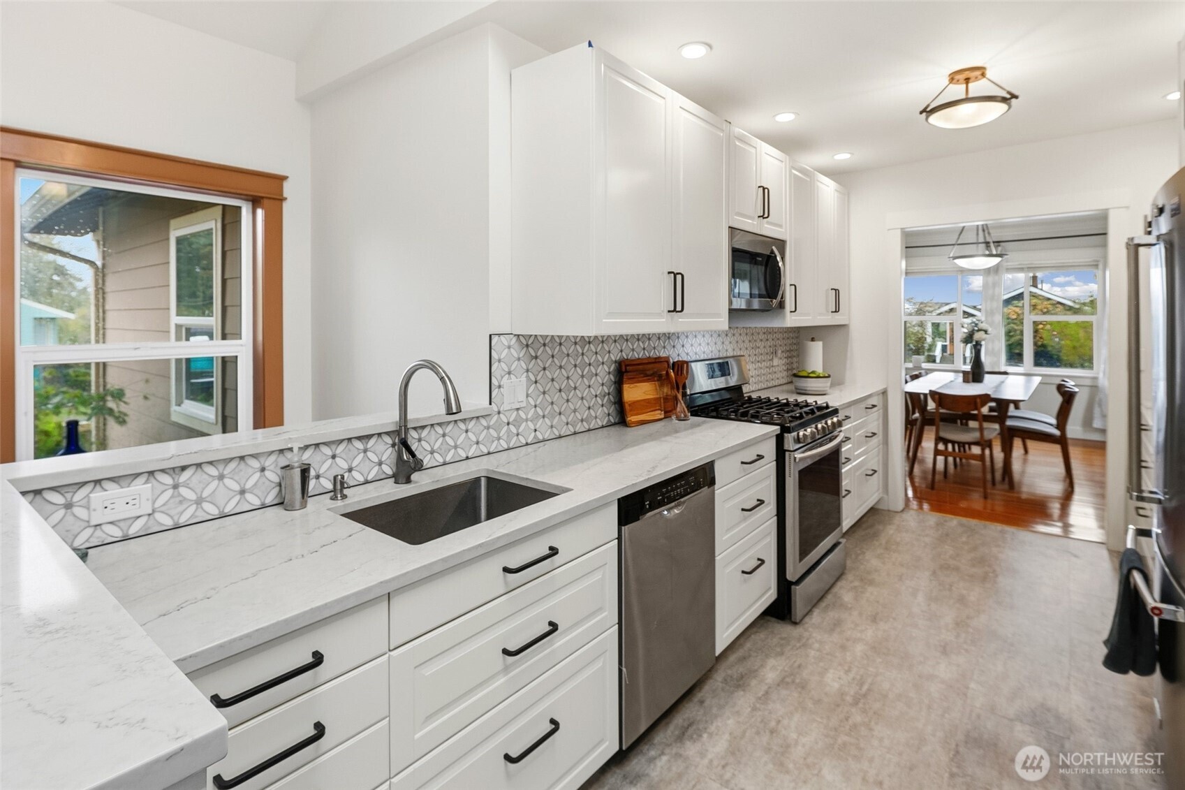 9500 Phinney Avenue N, Seattle, WA 98103
