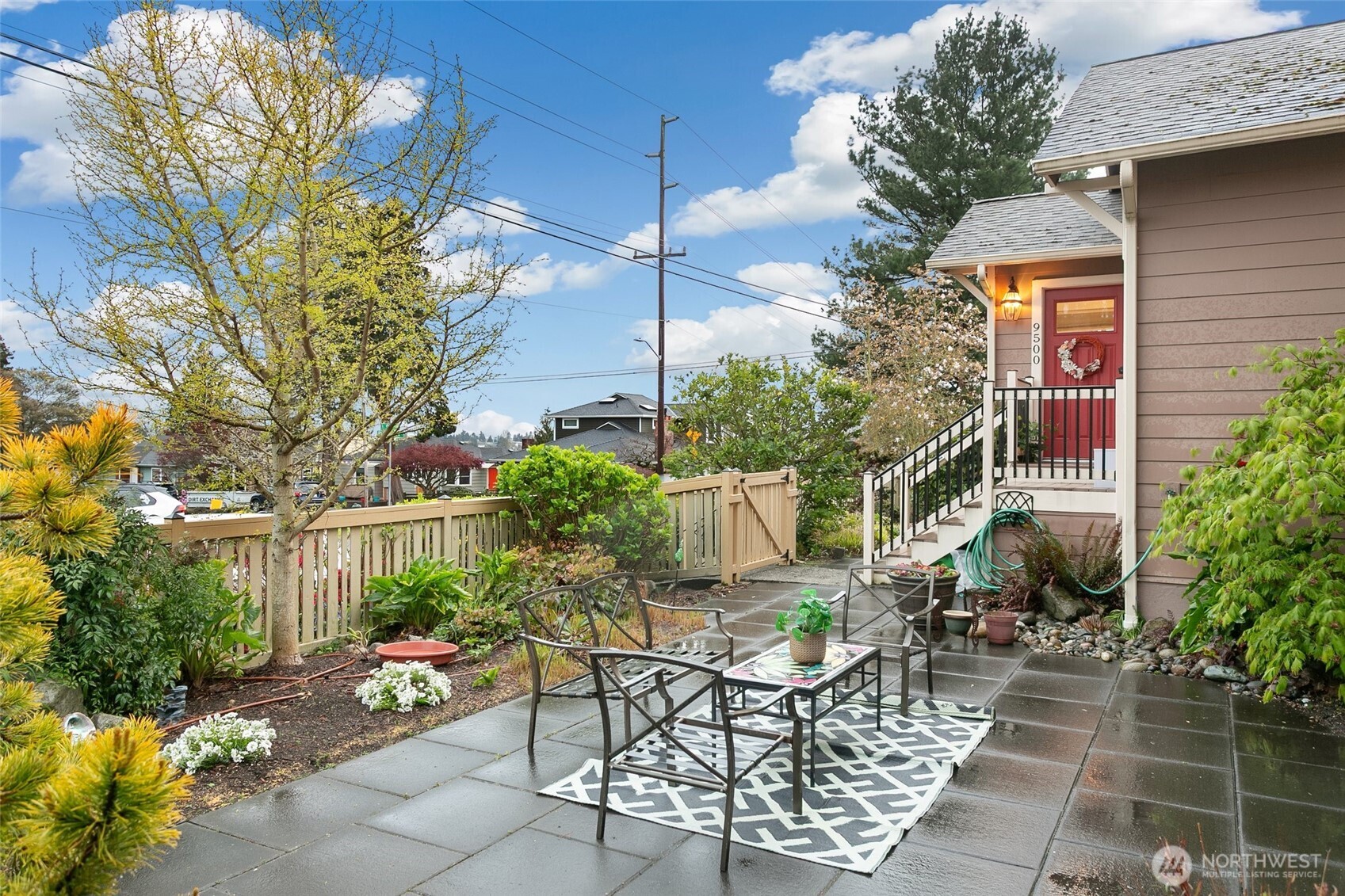9500 Phinney Avenue N, Seattle, WA 98103
