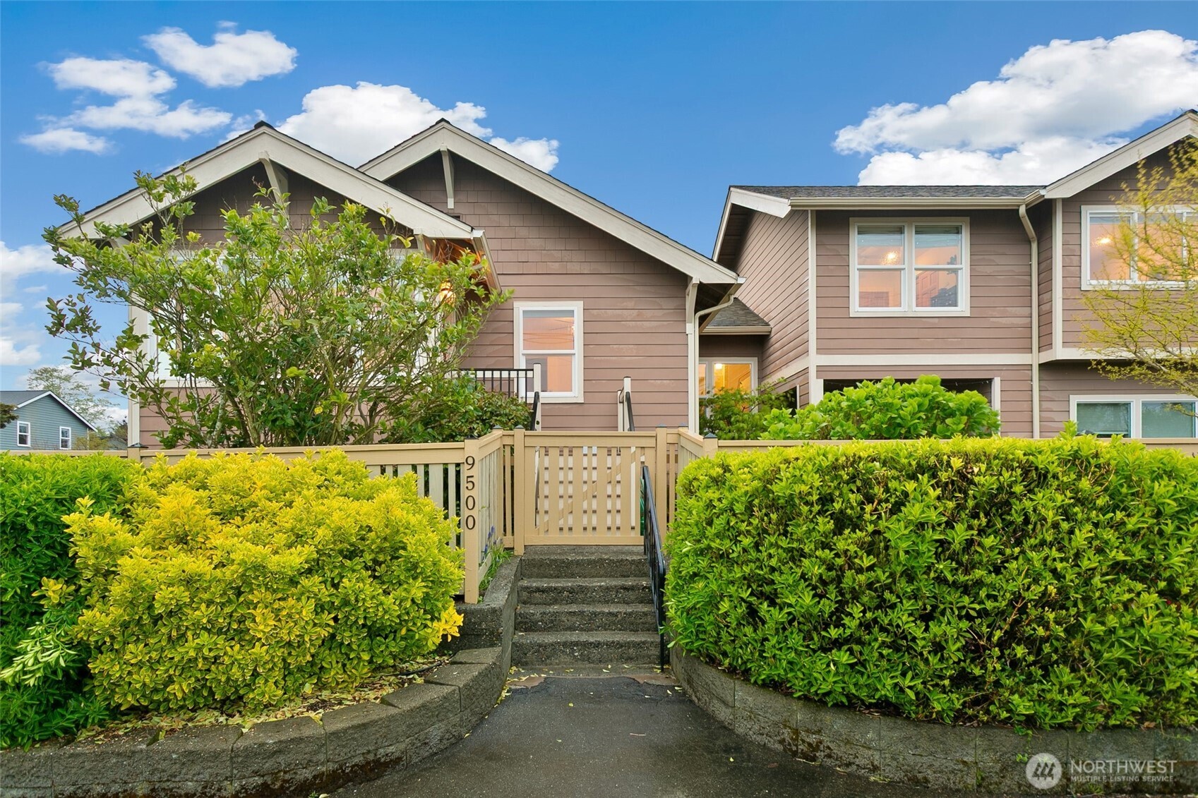 9500 Phinney Avenue N, Seattle, WA 98103