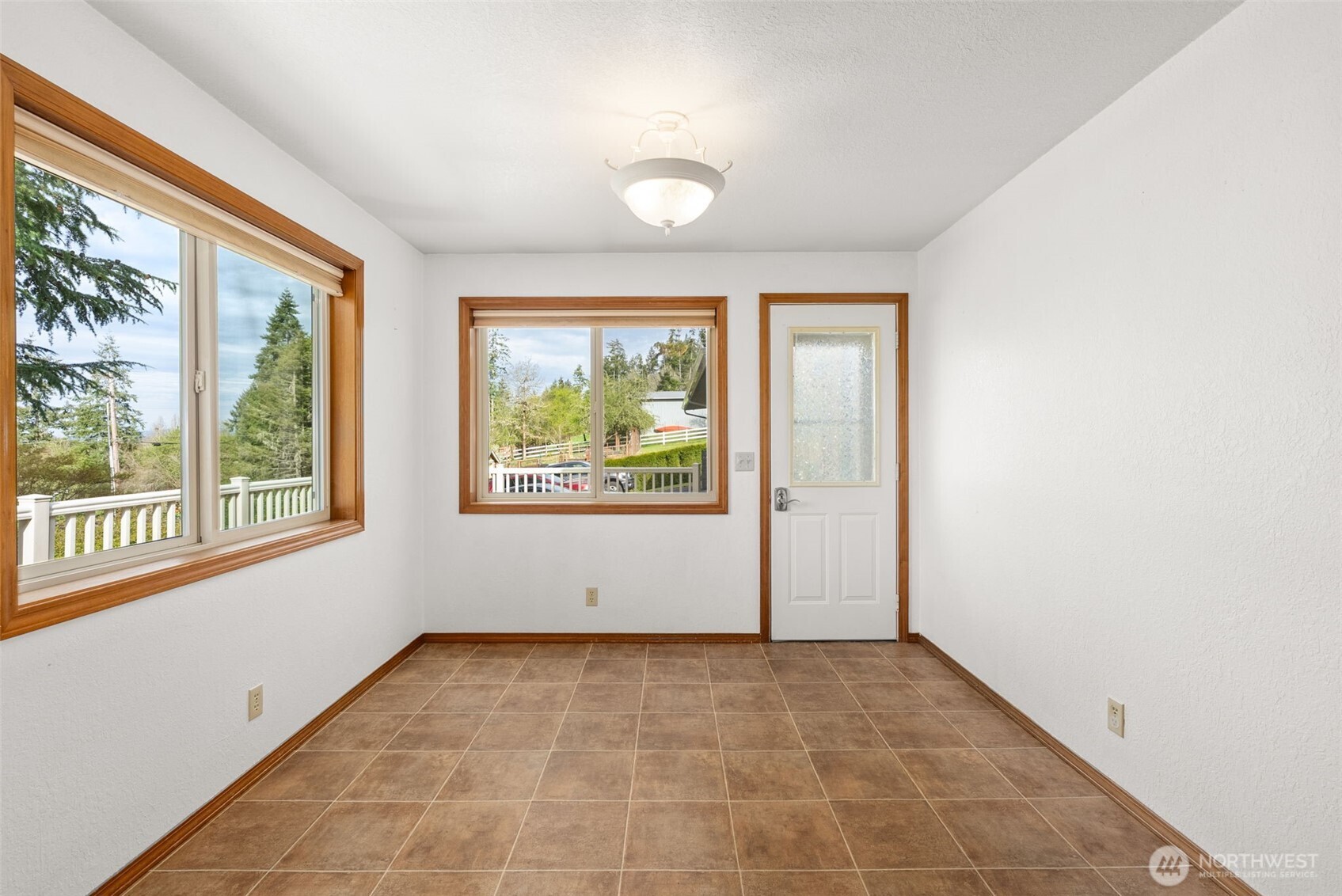 163 Wallace Road , Chehalis, WA 98532