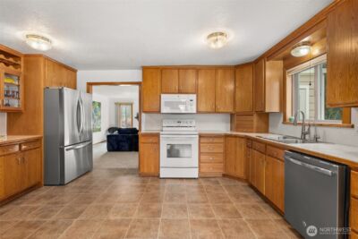163 Wallace Road , Chehalis, WA 98532 - Photo 8