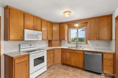 163 Wallace Road , Chehalis, WA 98532 - Photo 9