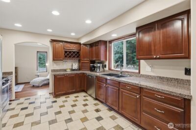 15405 204th Avenue SE, Renton, WA 98059 - Photo 11