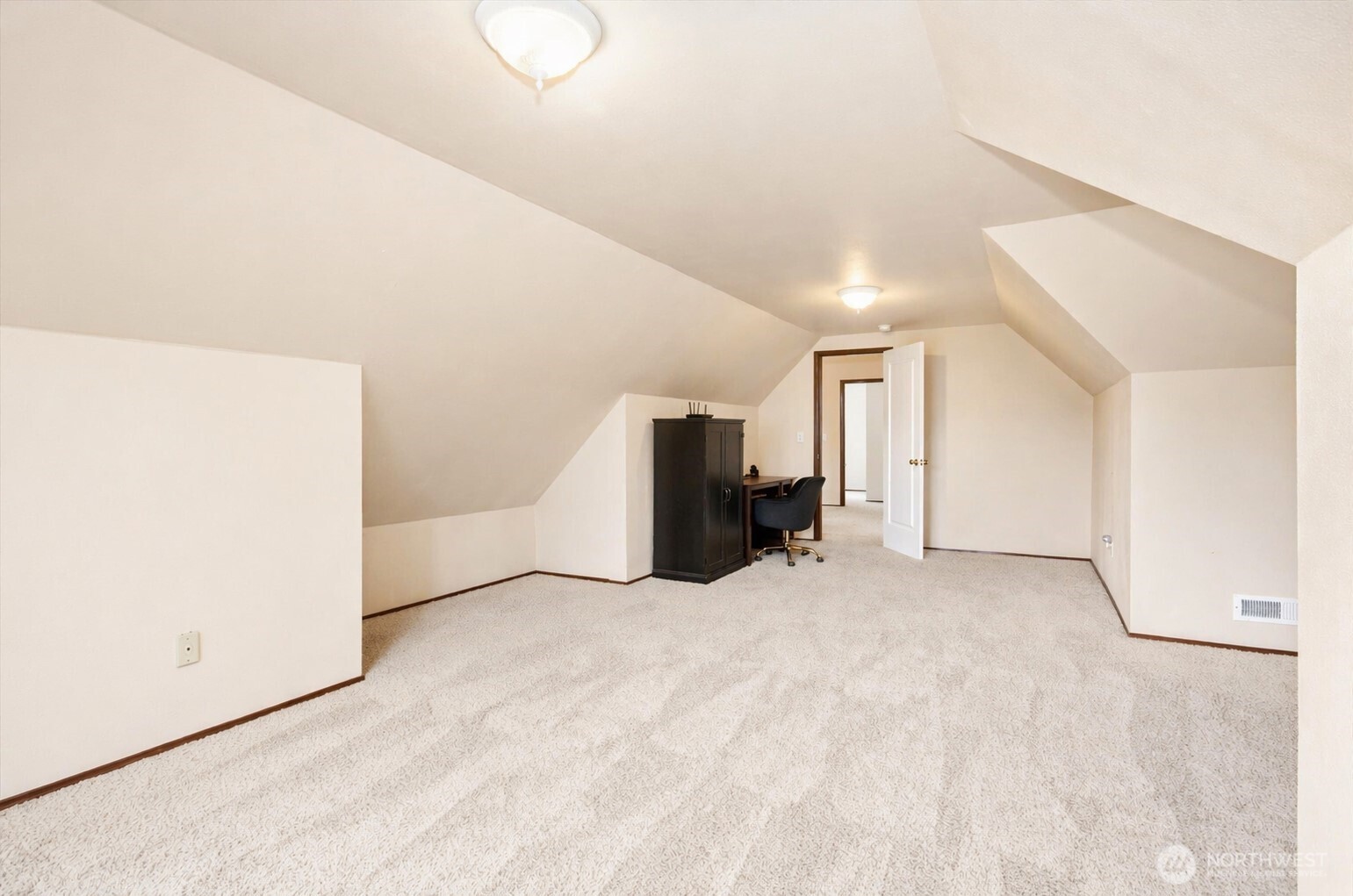 15405 204th Avenue SE, Renton, WA 98059