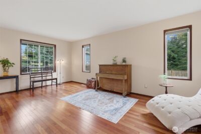 15405 204th Avenue SE, Renton, WA 98059 - Photo 8