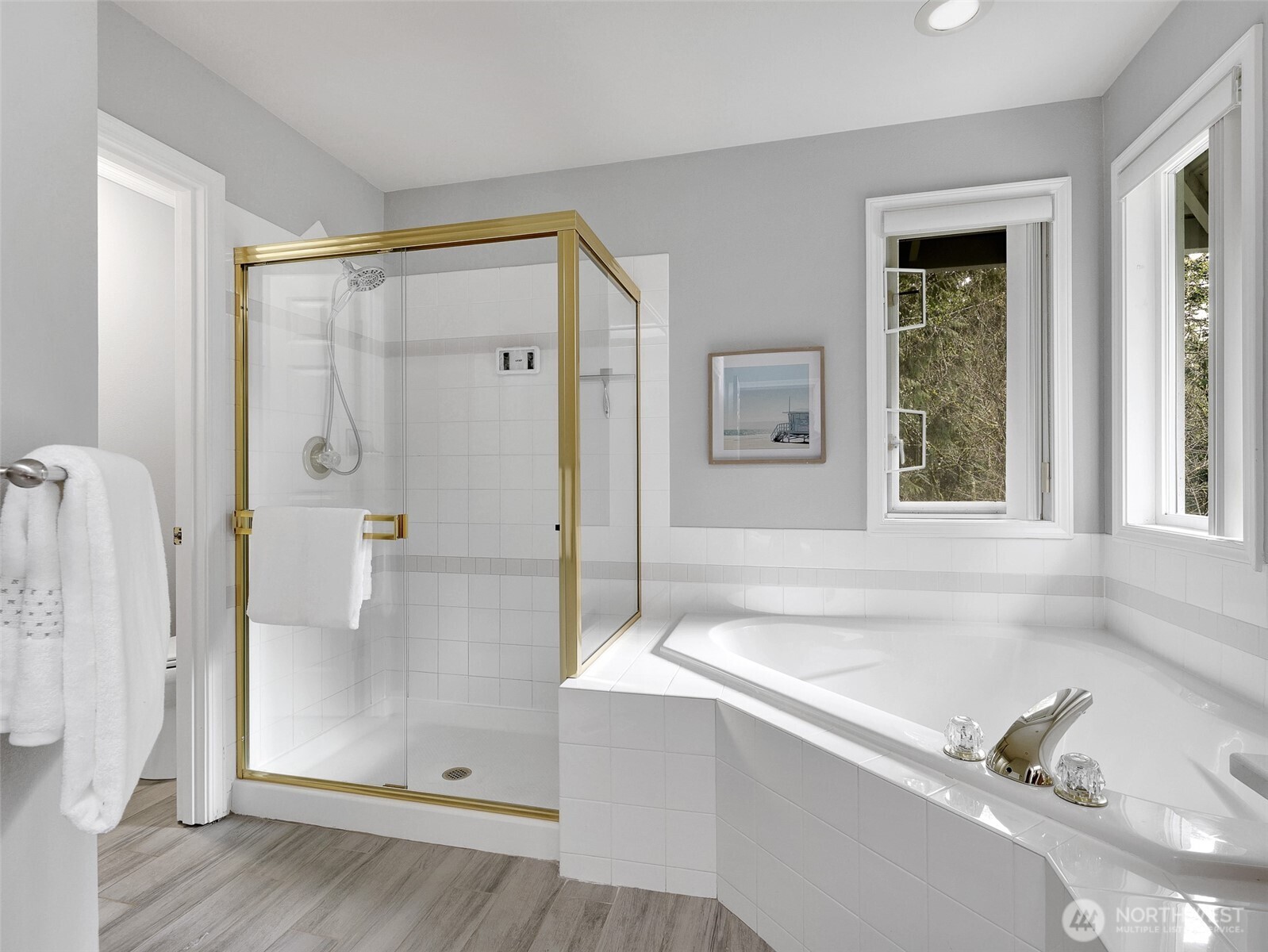21745 NE 181st Place , Woodinville, WA 98077