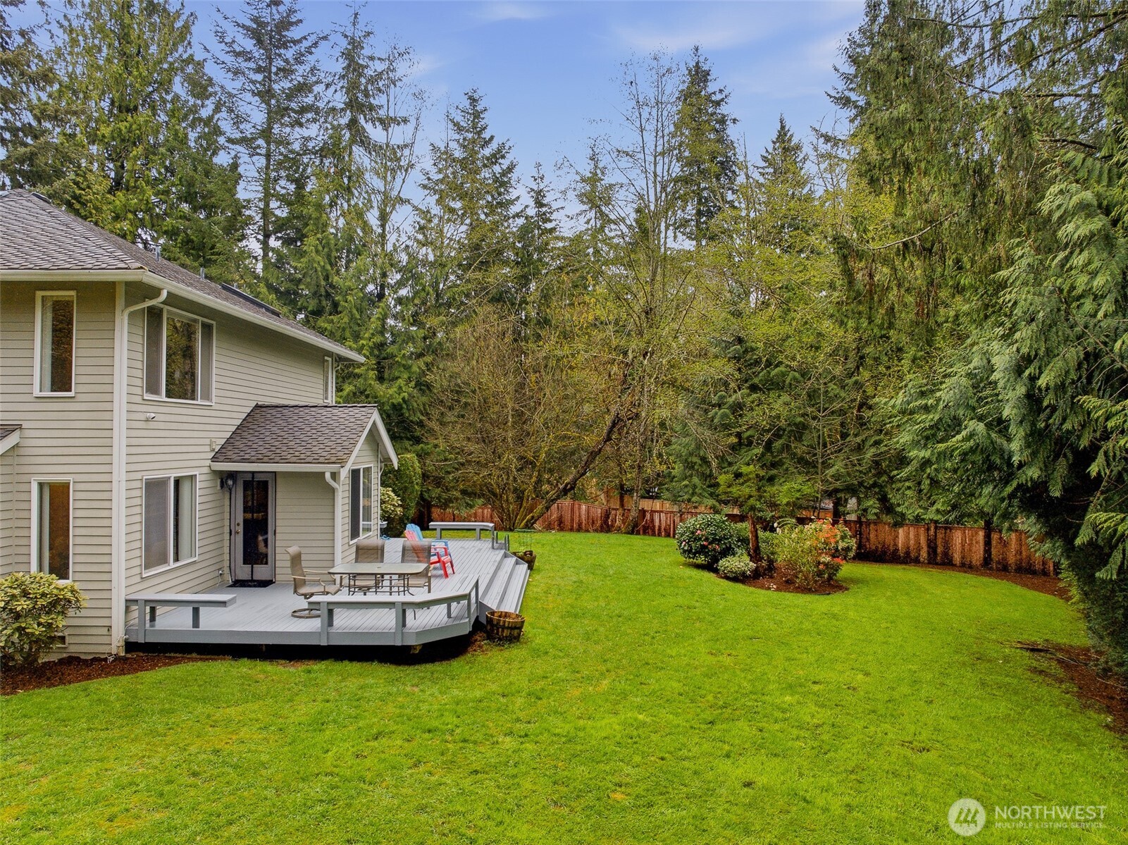 21745 NE 181st Place , Woodinville, WA 98077