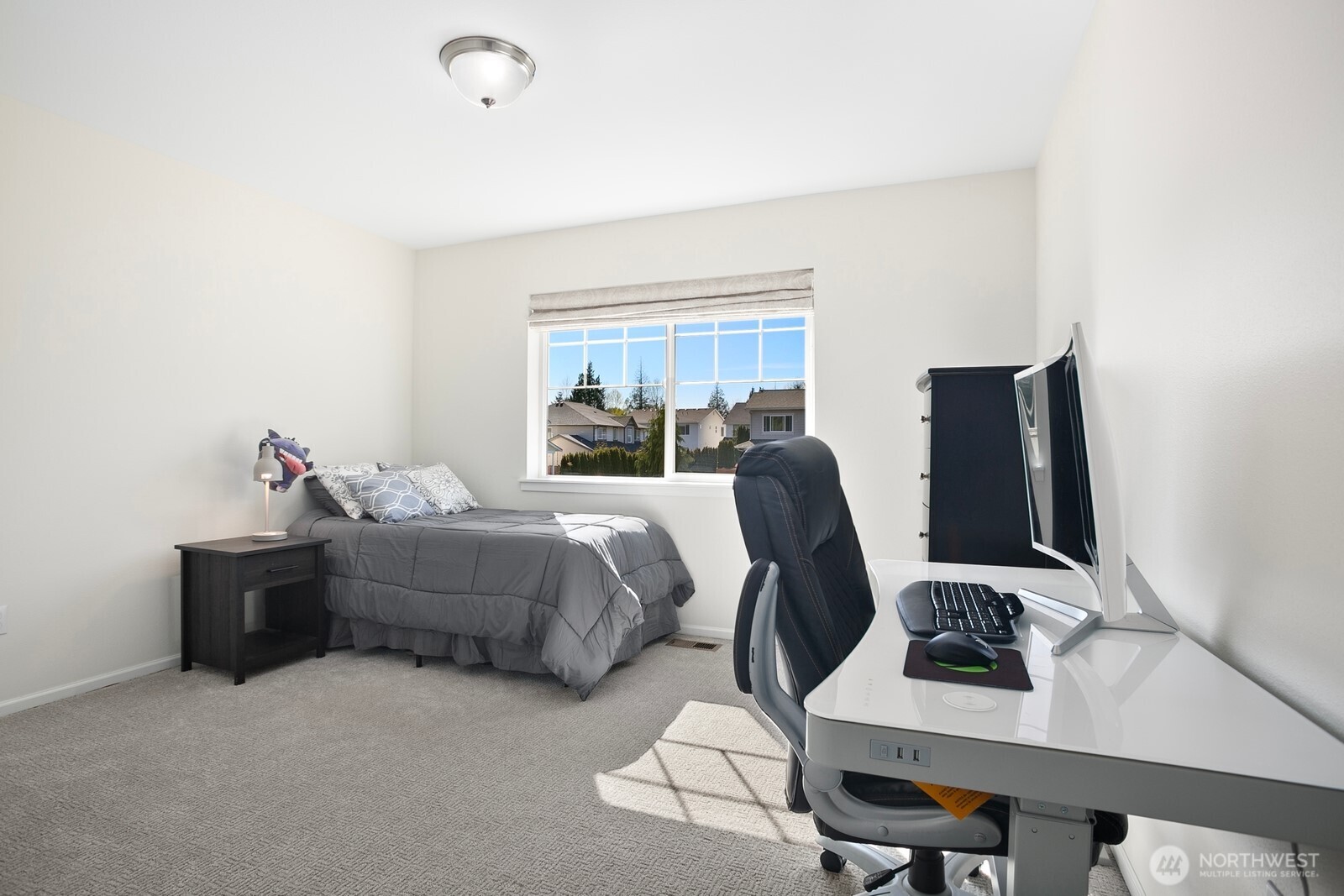 14625 Meridian Drive SE, Lynnwood, WA 98087-6734