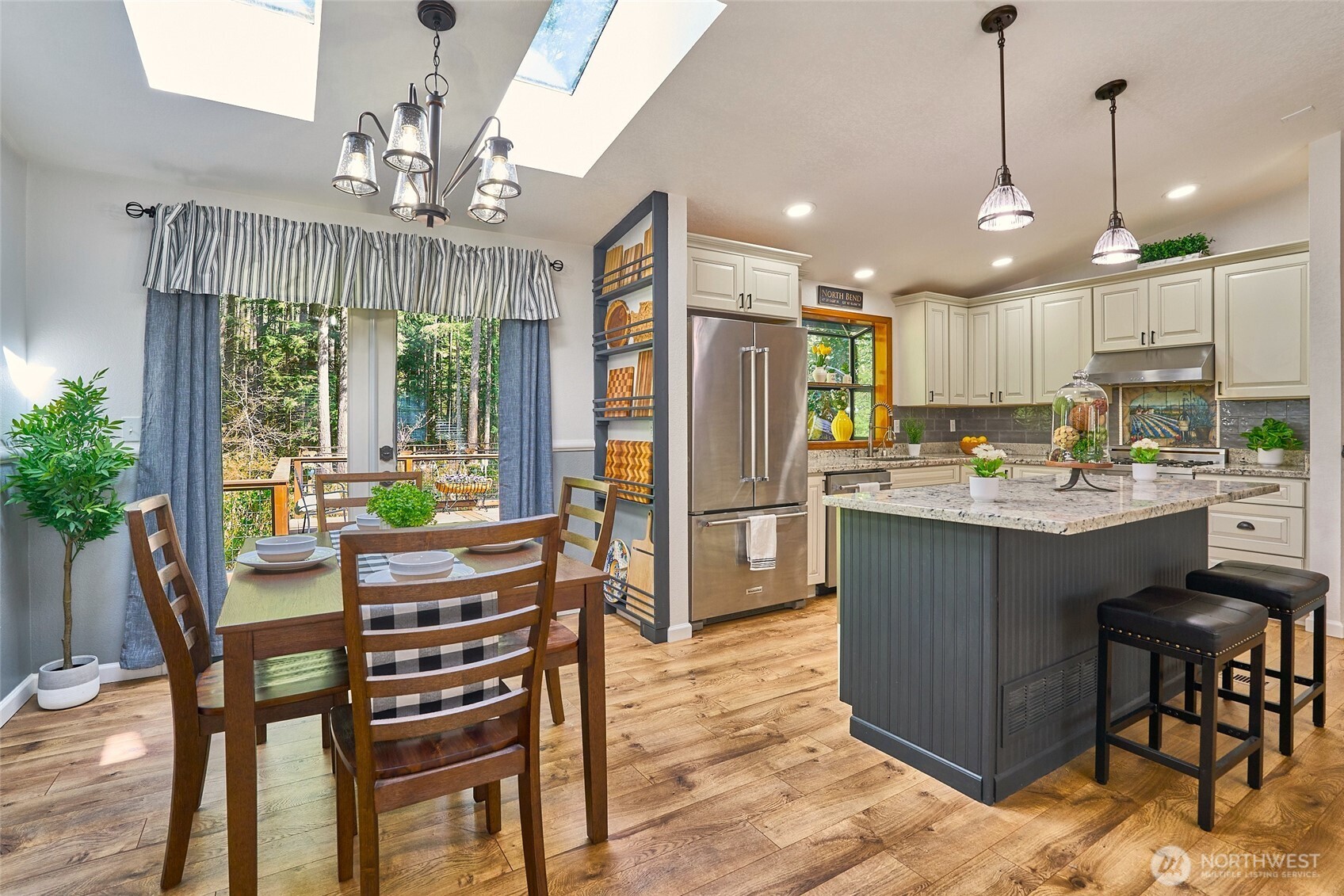 45656 SE 129th Street , North Bend, WA 98045