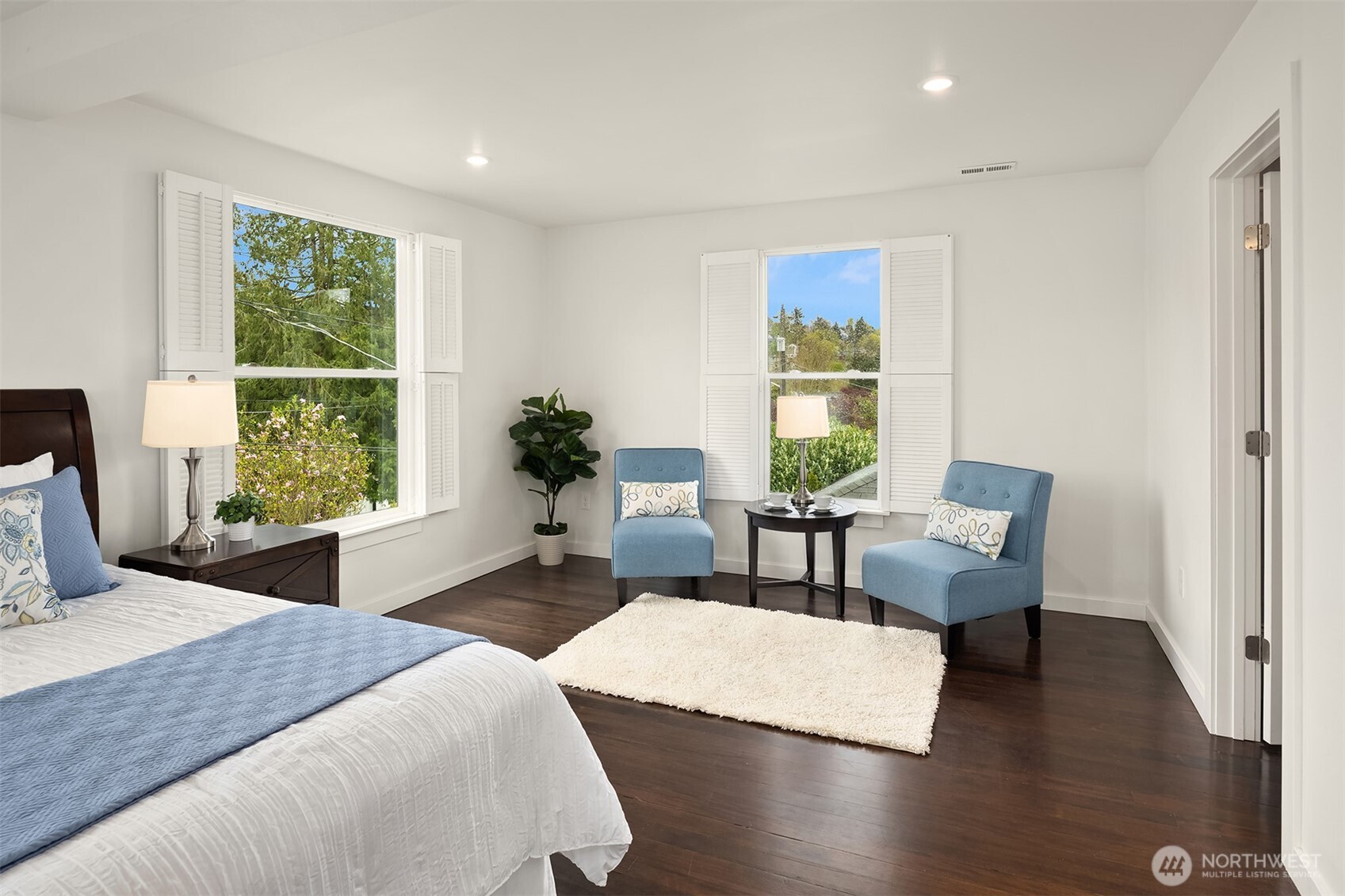 227 29th Avenue E, Seattle, WA 98112-4810