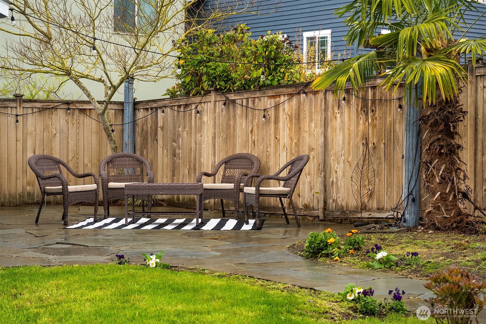 227 29th Avenue E, Seattle, WA 98112-4810