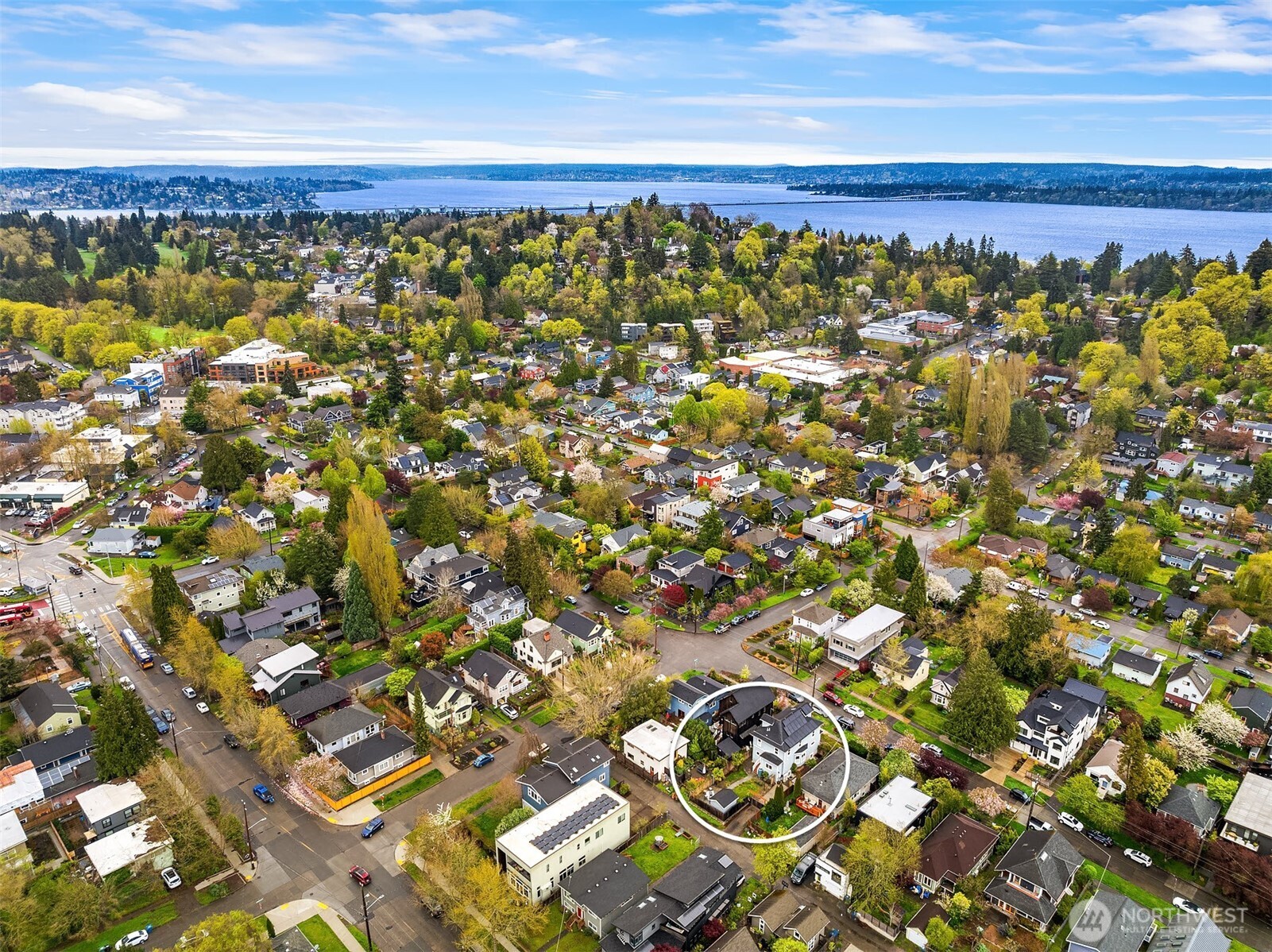 227 29th Avenue E, Seattle, WA 98112-4810
