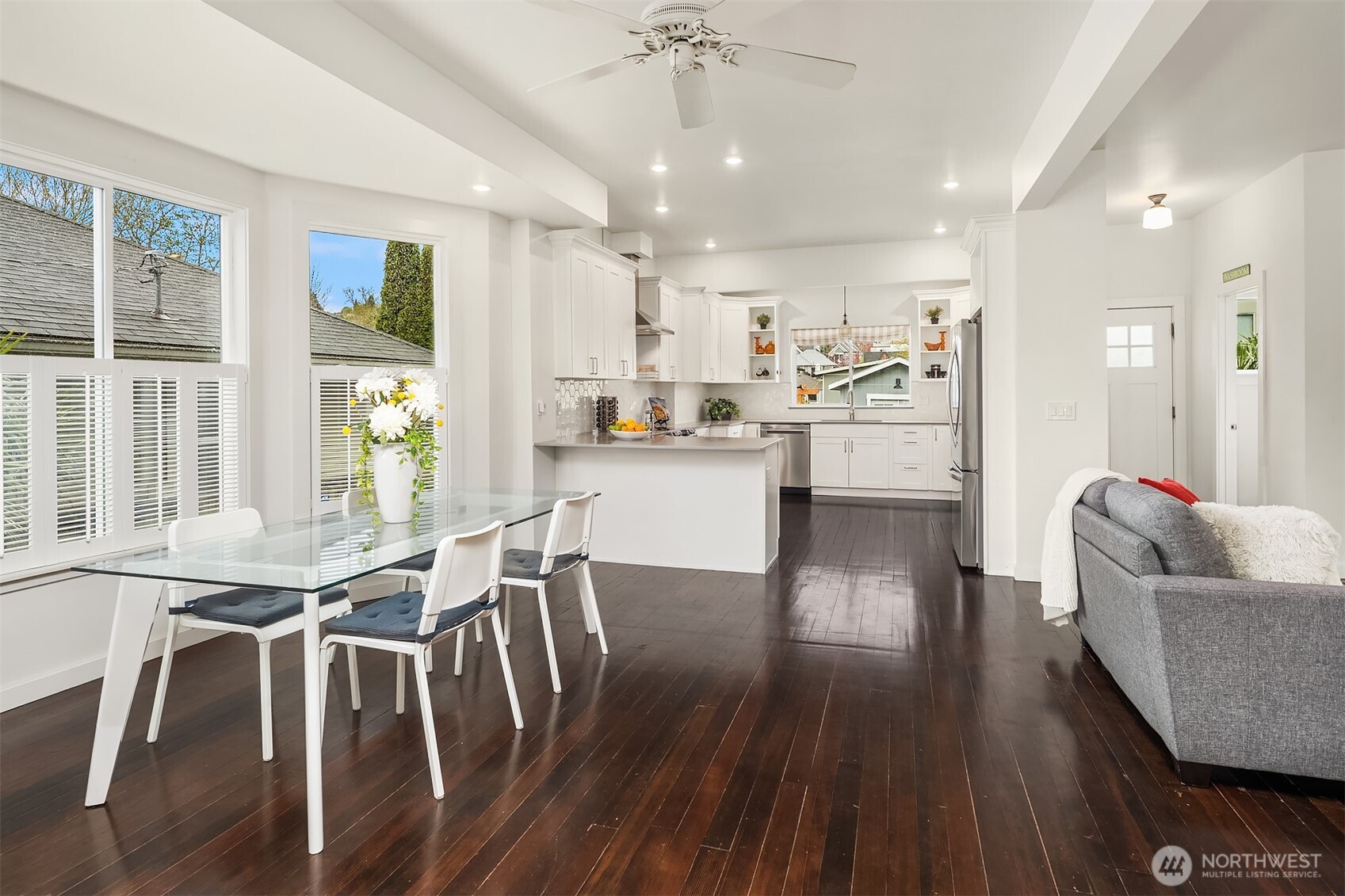 227 29th Avenue E, Seattle, WA 98112-4810