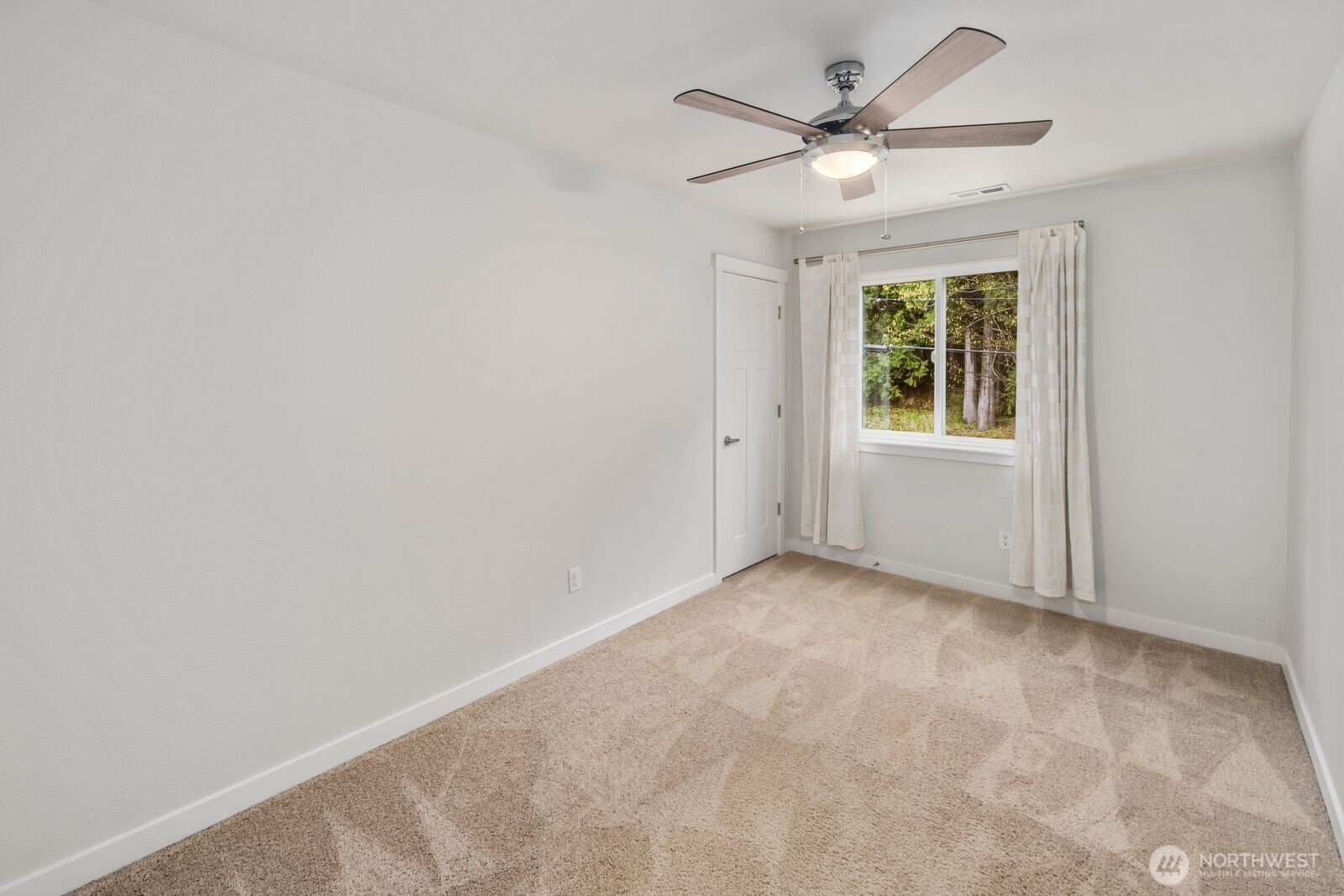 2720 Callow Road #B, Lake Stevens, WA 98258