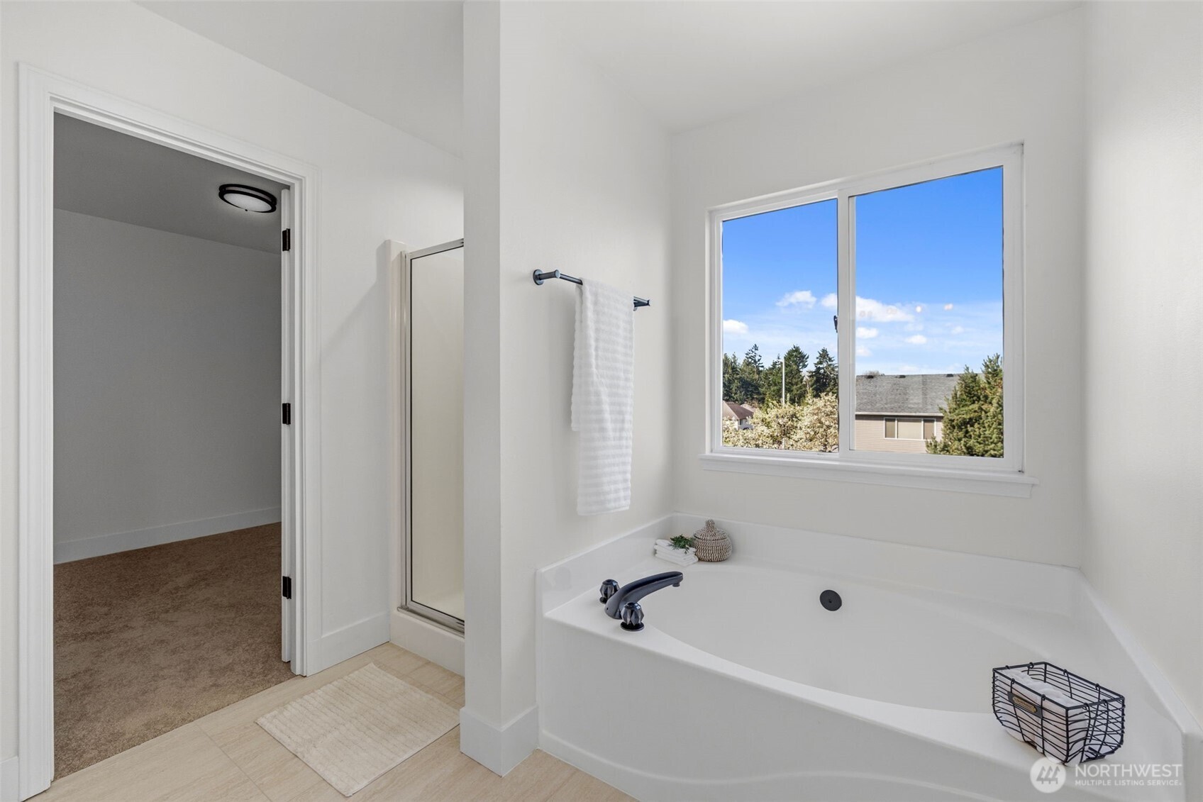 24329 119th Avenue SE, Kent, WA 98030