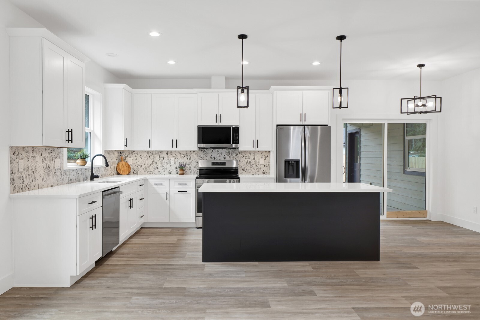 8679 Bell Court , Maple Falls, WA 98266