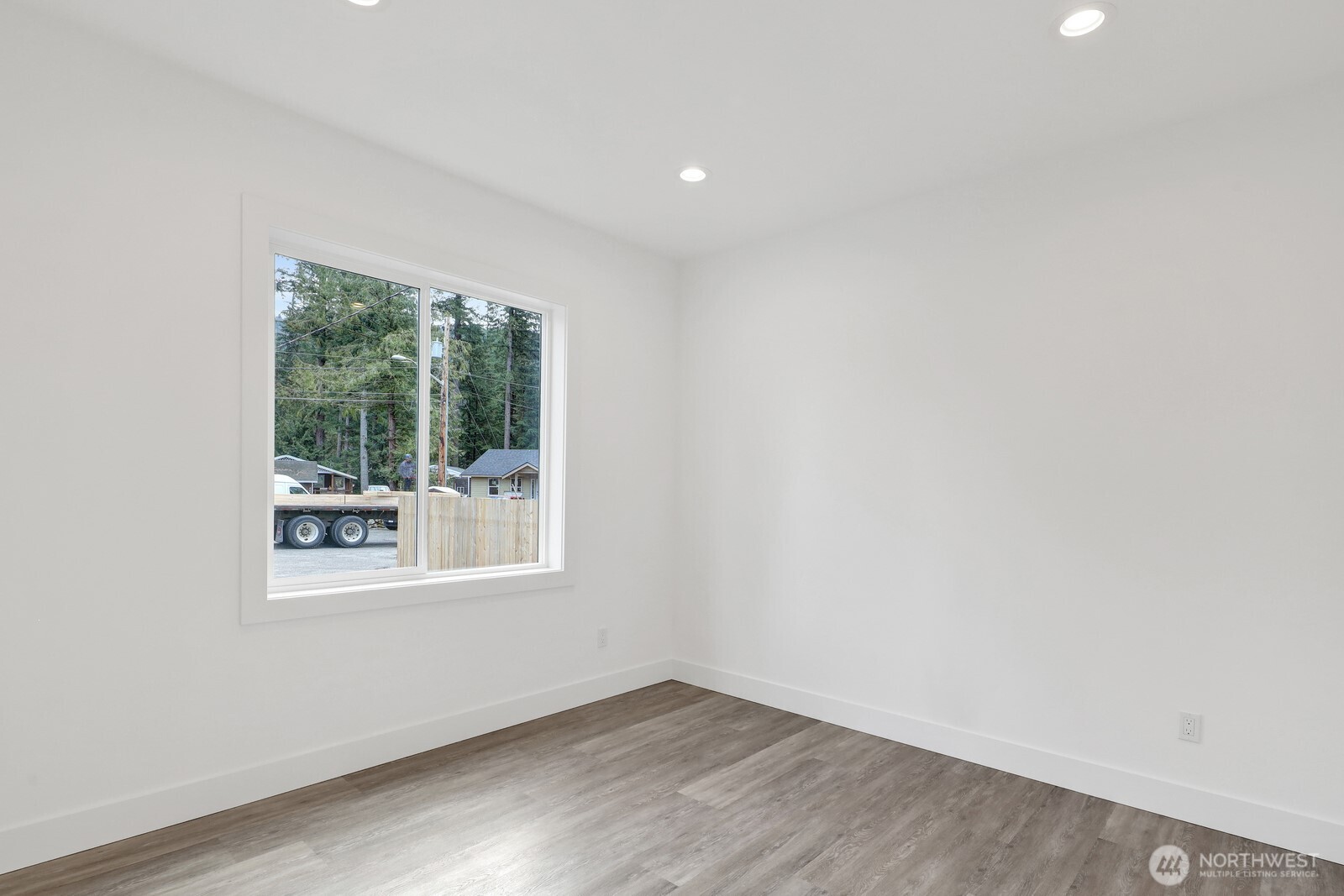 8679 Bell Court , Maple Falls, WA 98266