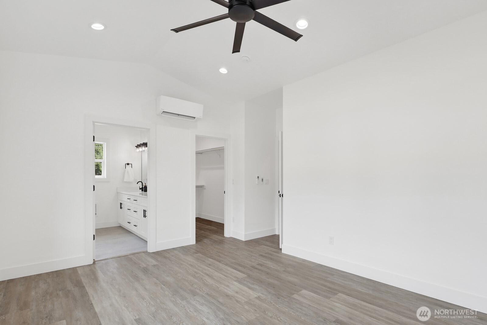 8679 Bell Court , Maple Falls, WA 98266