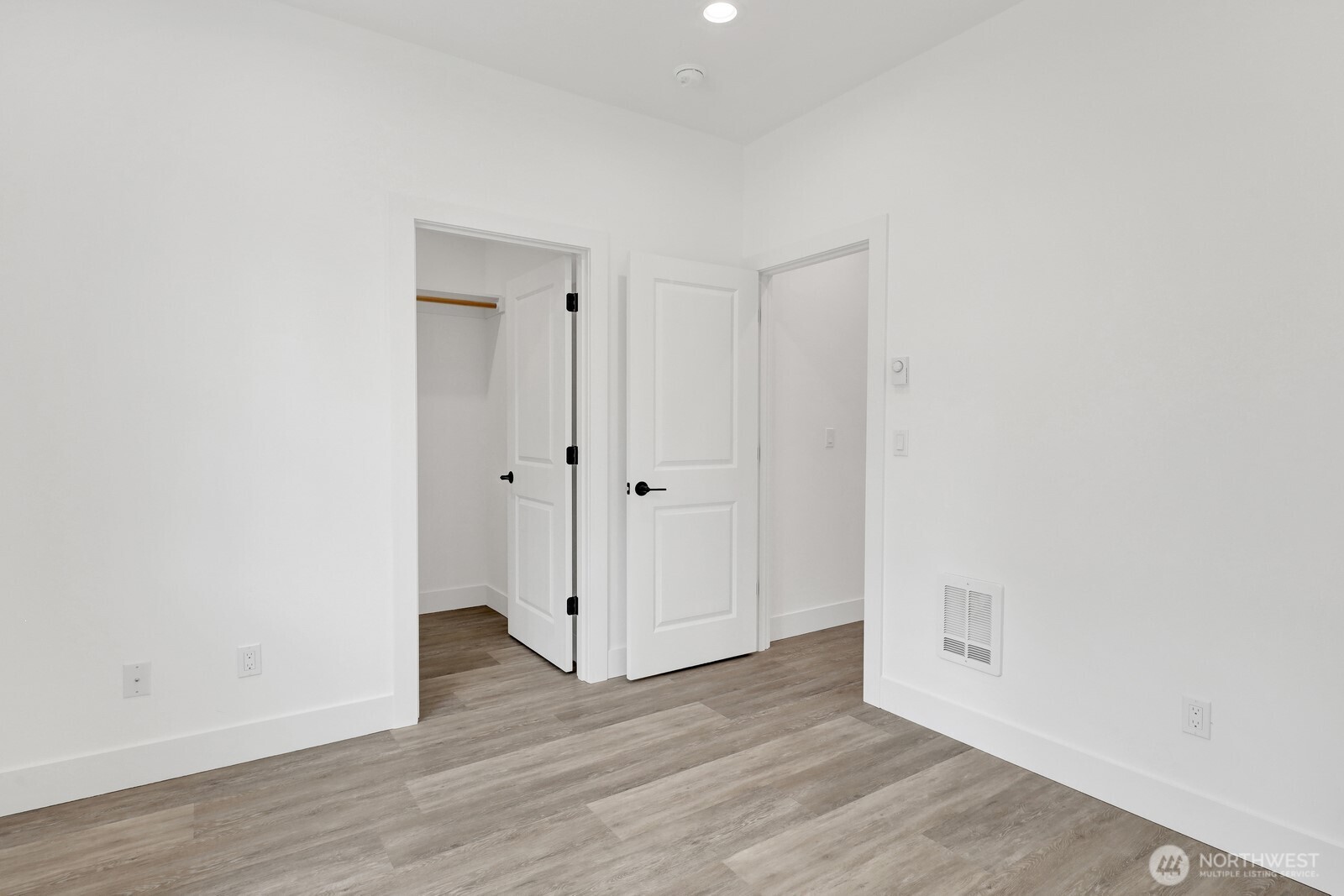 8679 Bell Court , Maple Falls, WA 98266