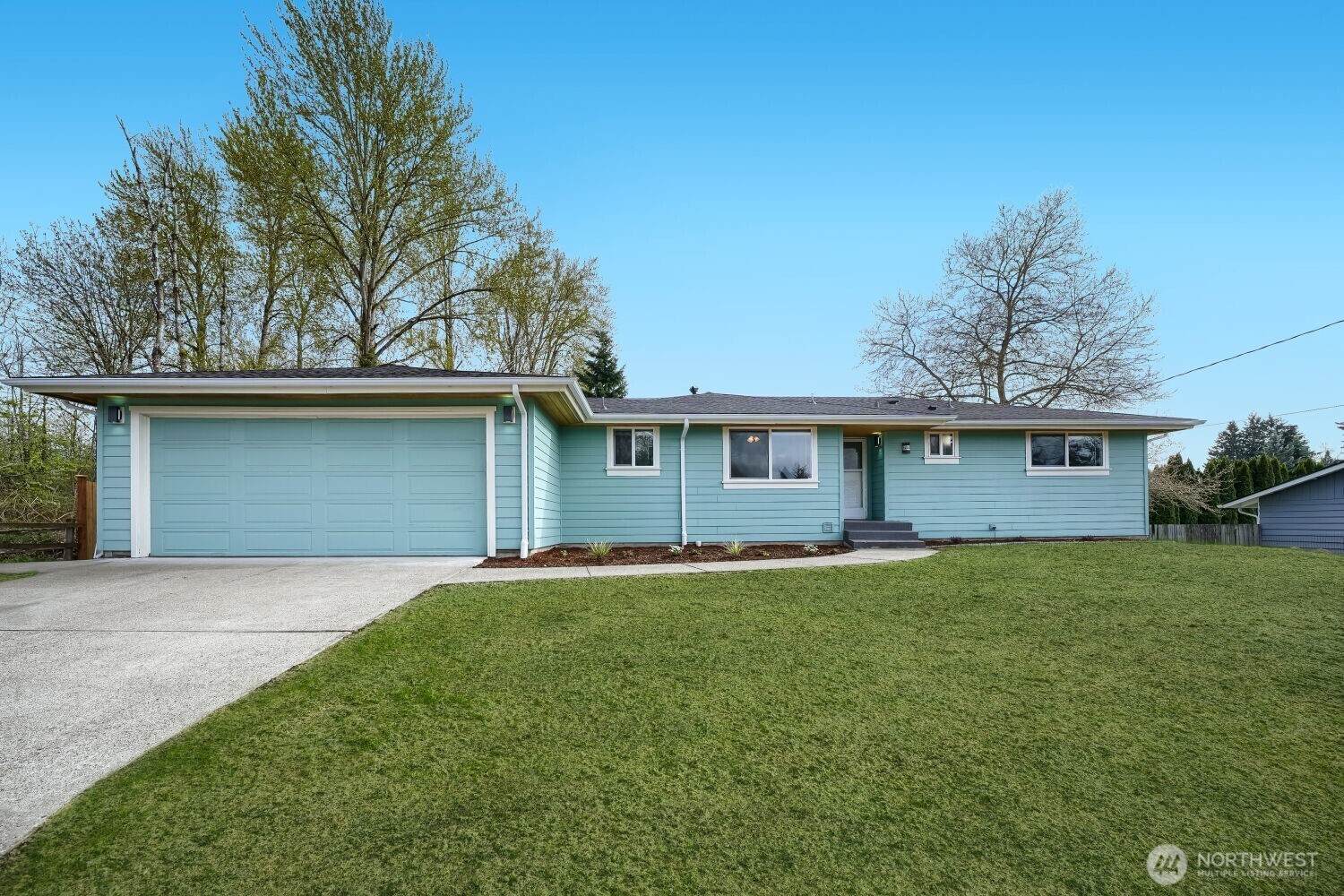 12045 SE 210th Street , Kent, WA 98031
