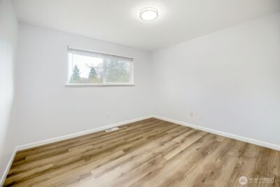 12045 SE 210th Street , Kent, WA 98031 - Photo 15
