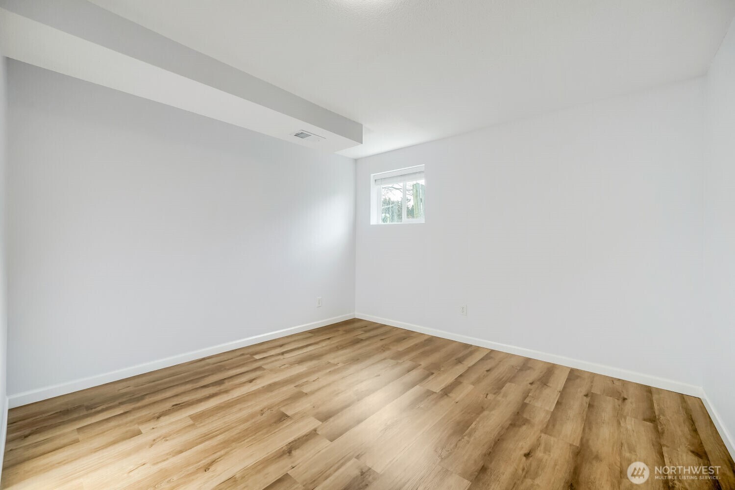12045 SE 210th Street , Kent, WA 98031