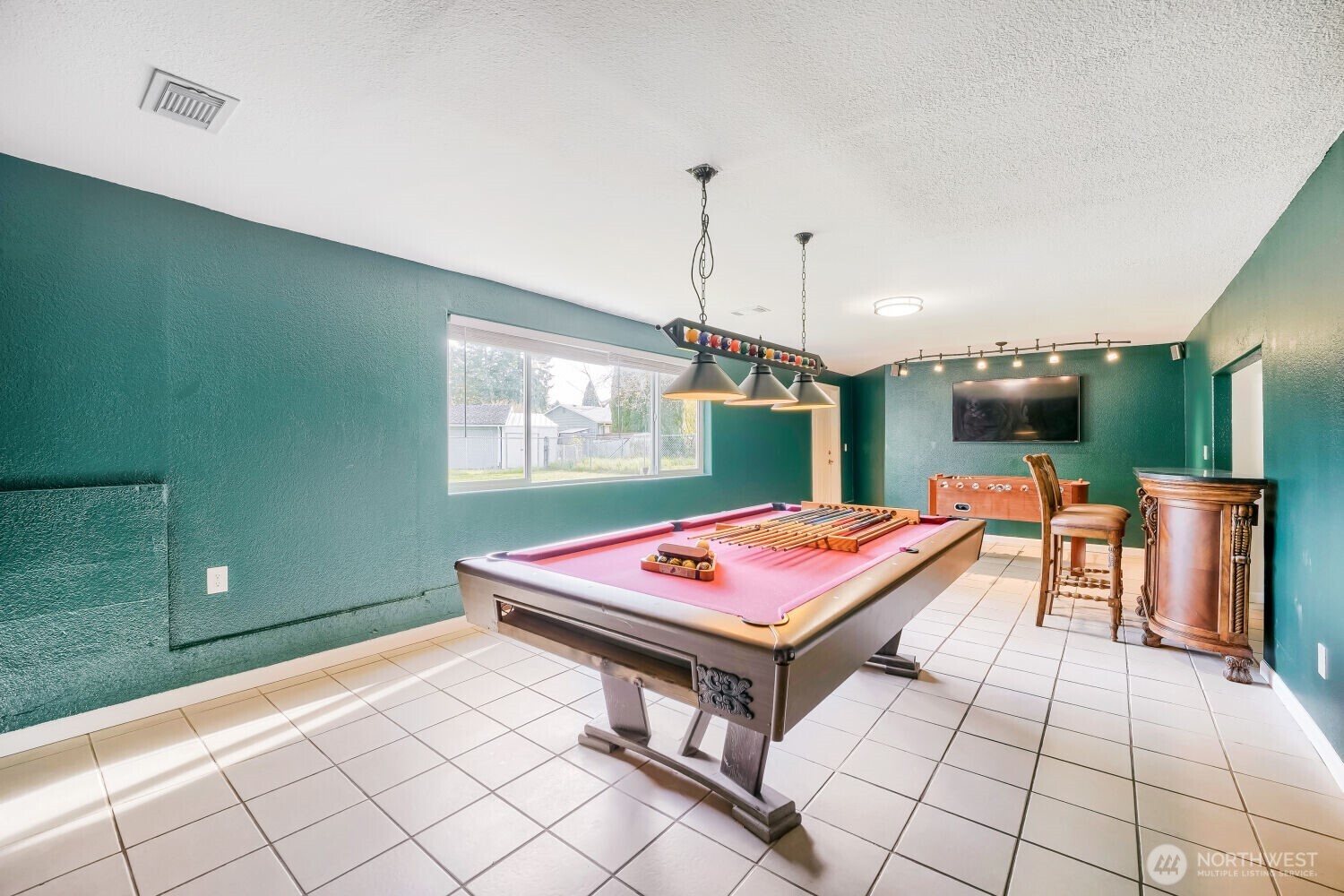12045 SE 210th Street , Kent, WA 98031