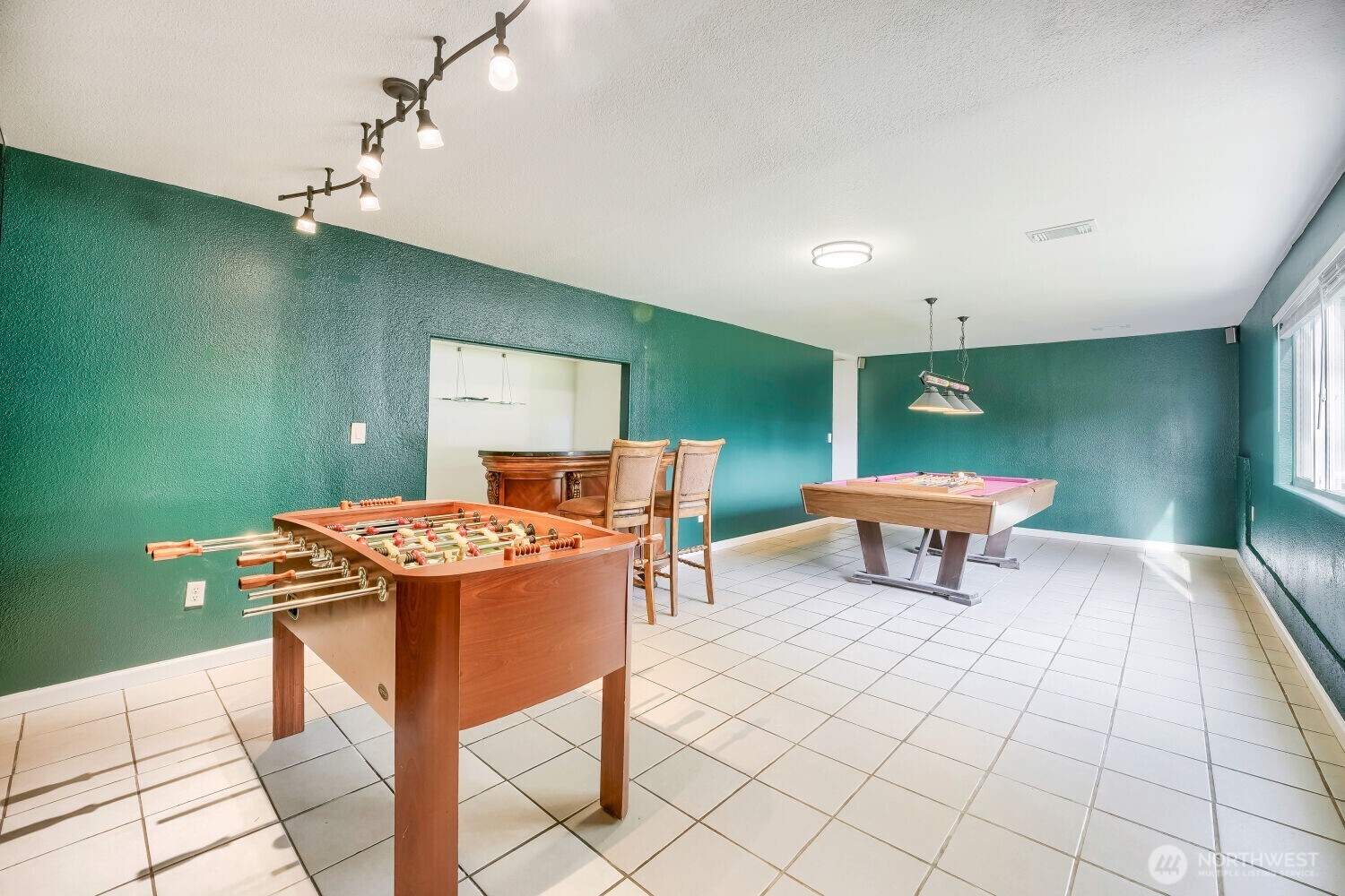 12045 SE 210th Street , Kent, WA 98031