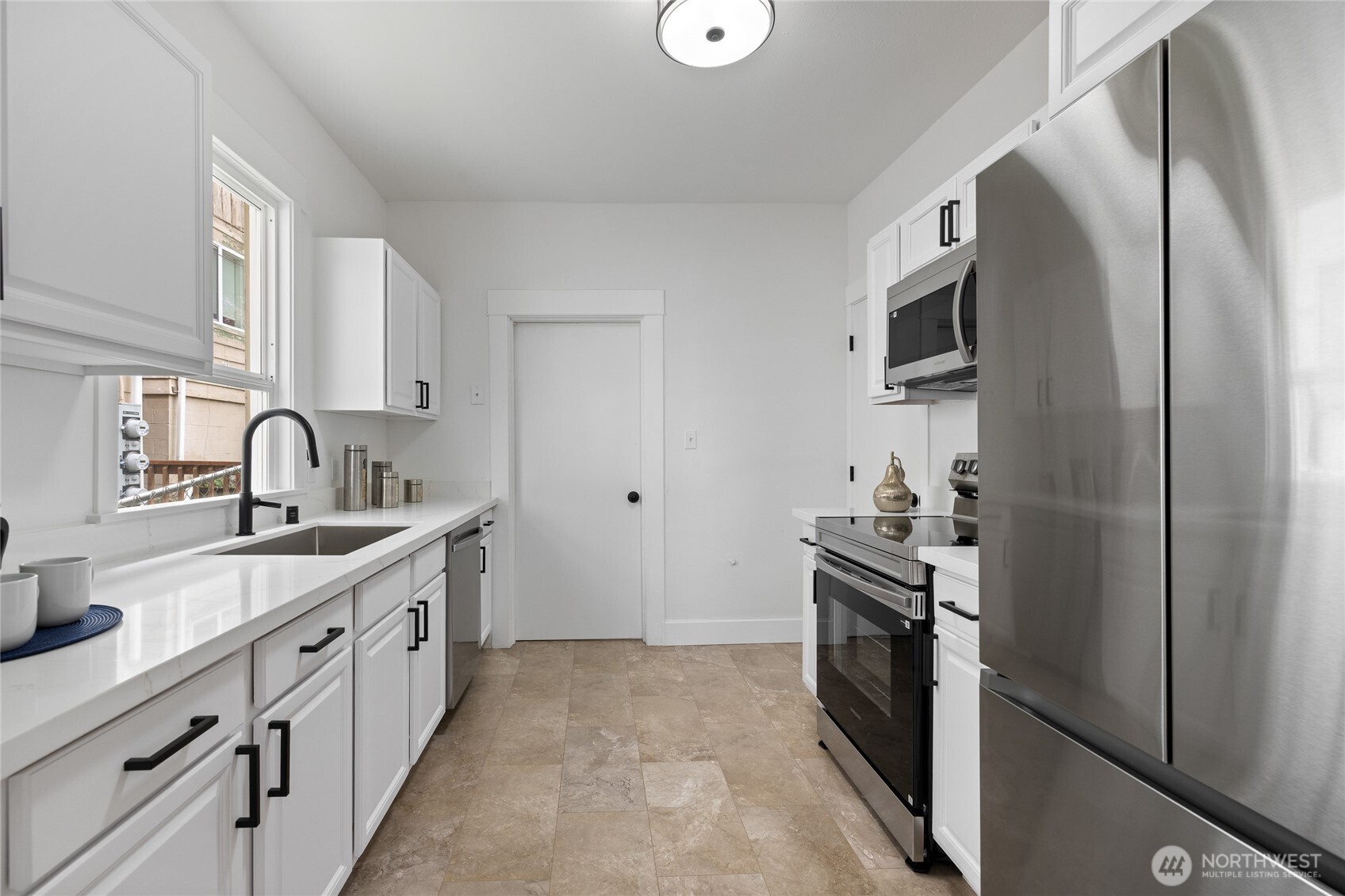 310 S 28th Street , Tacoma, WA 98402