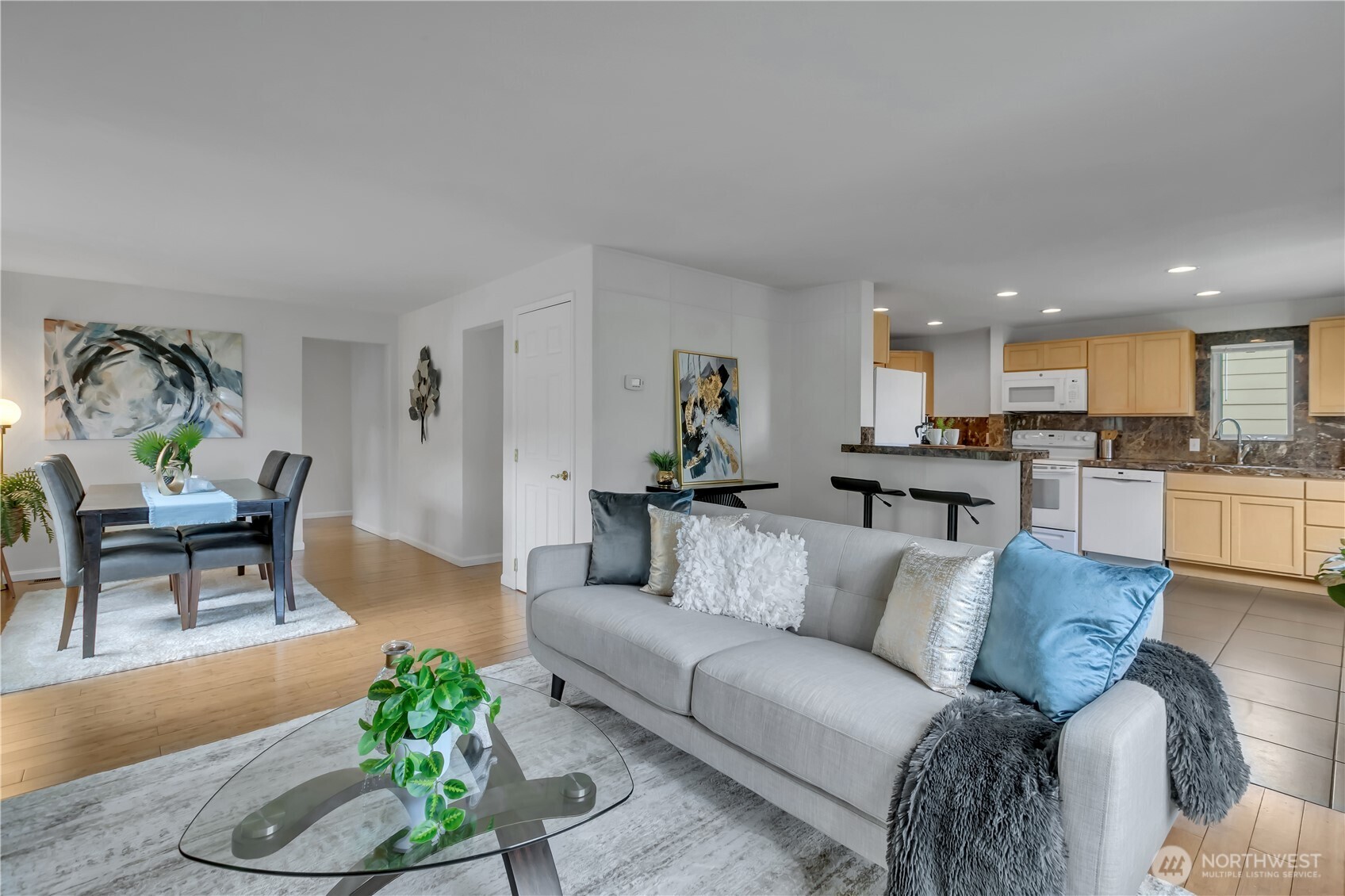 9431 21st Avenue SW, Seattle, WA 98106-2613
