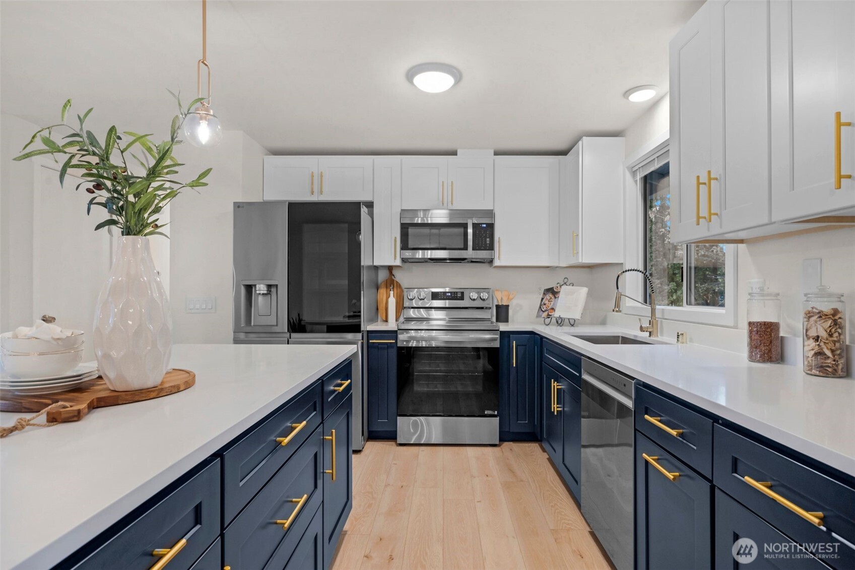 17414 Brook Boulevard , Bothell, WA 98021