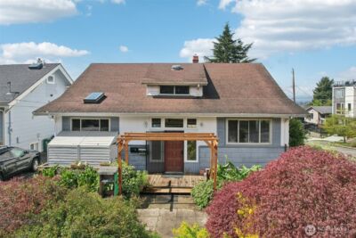 4817 Greenwood Avenue N, Seattle, WA 98103-6331