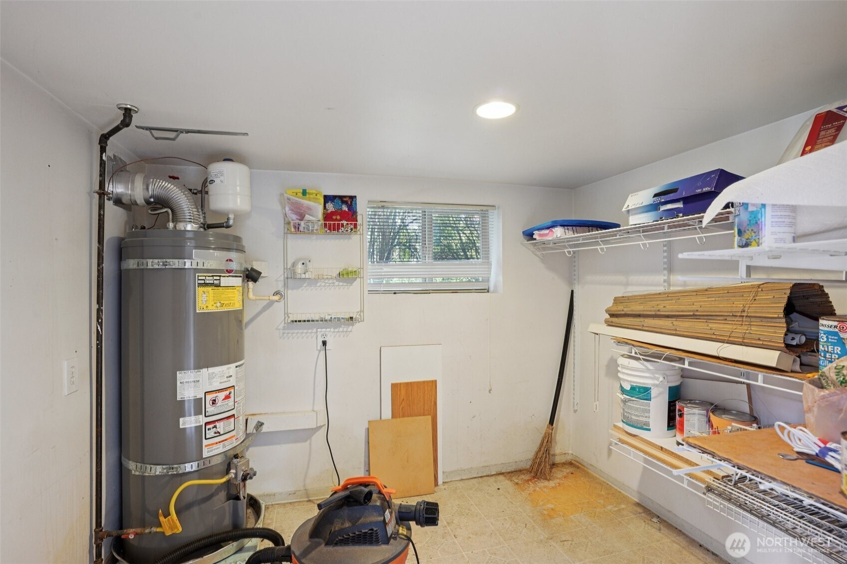 4817 Greenwood Avenue N, Seattle, WA 98103-6331