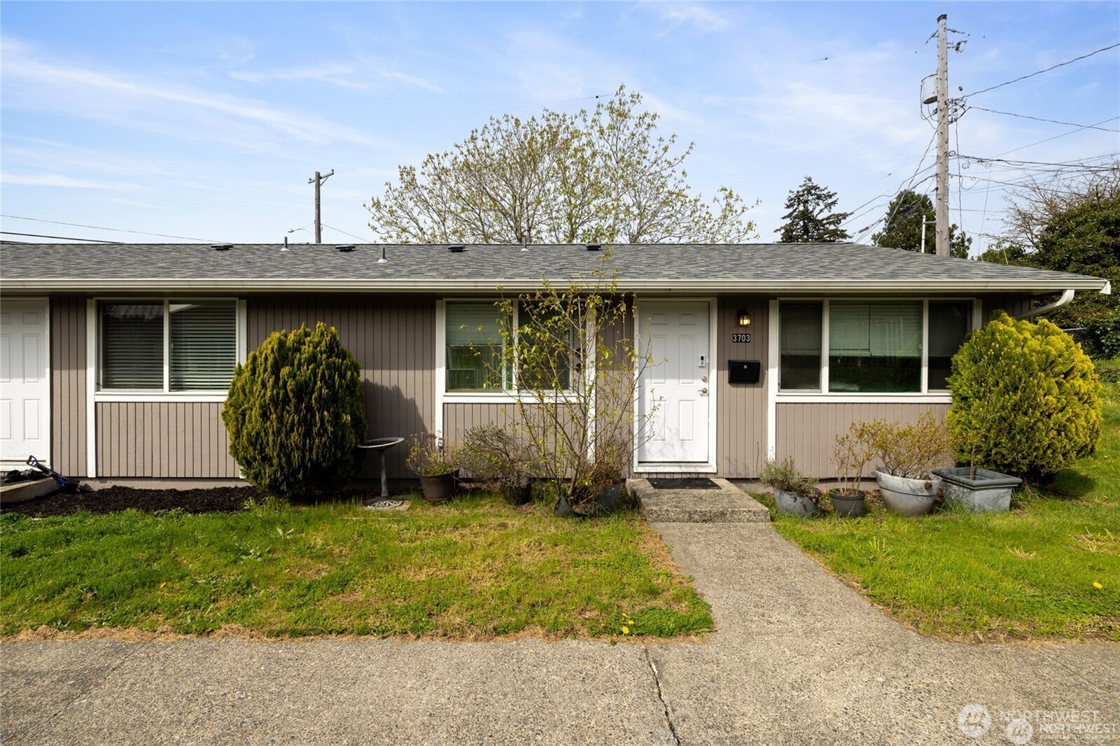 3703 S Manitou , Tacoma, WA 98409