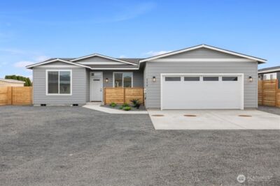 334 Spring Circle SW, Mattawa, WA 99349 - Photo 2