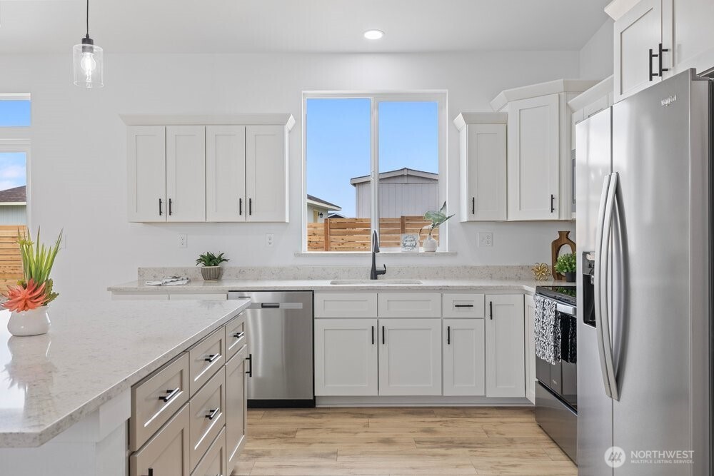 334 Spring Circle SW, Mattawa, WA 99349