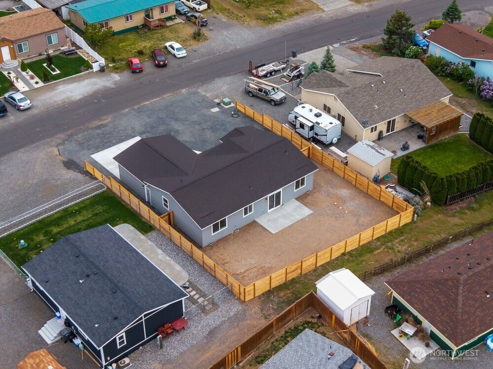 334 Spring Circle SW, Mattawa, WA 99349
