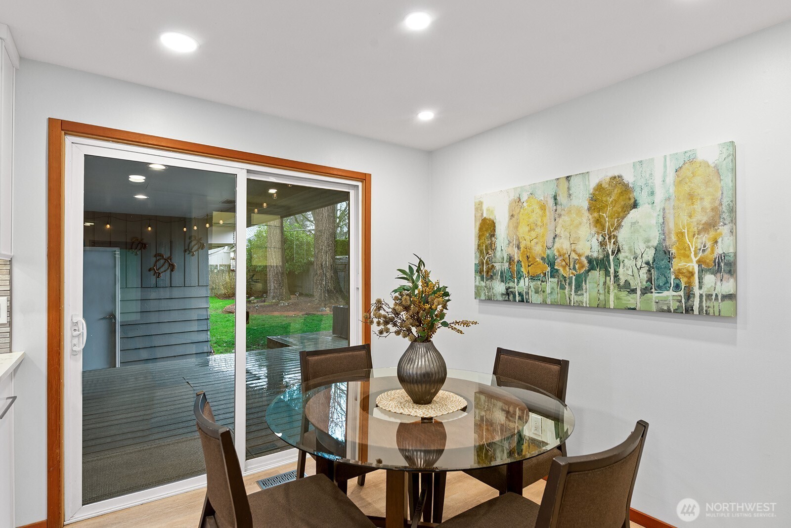 4902 NE 7th Place , Renton, WA 98059