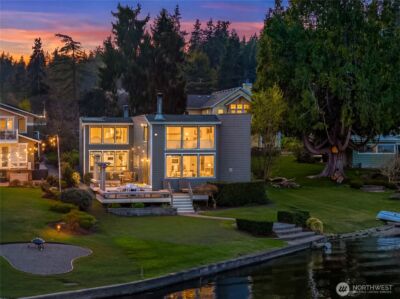 3418 W Lake Sammamish Parkway SE, Bellevue, WA 98008
