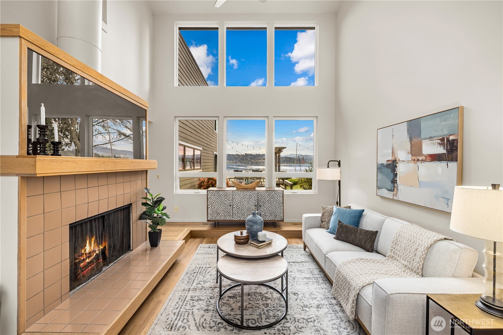3418 W Lake Sammamish Parkway SE, Bellevue, WA 98008