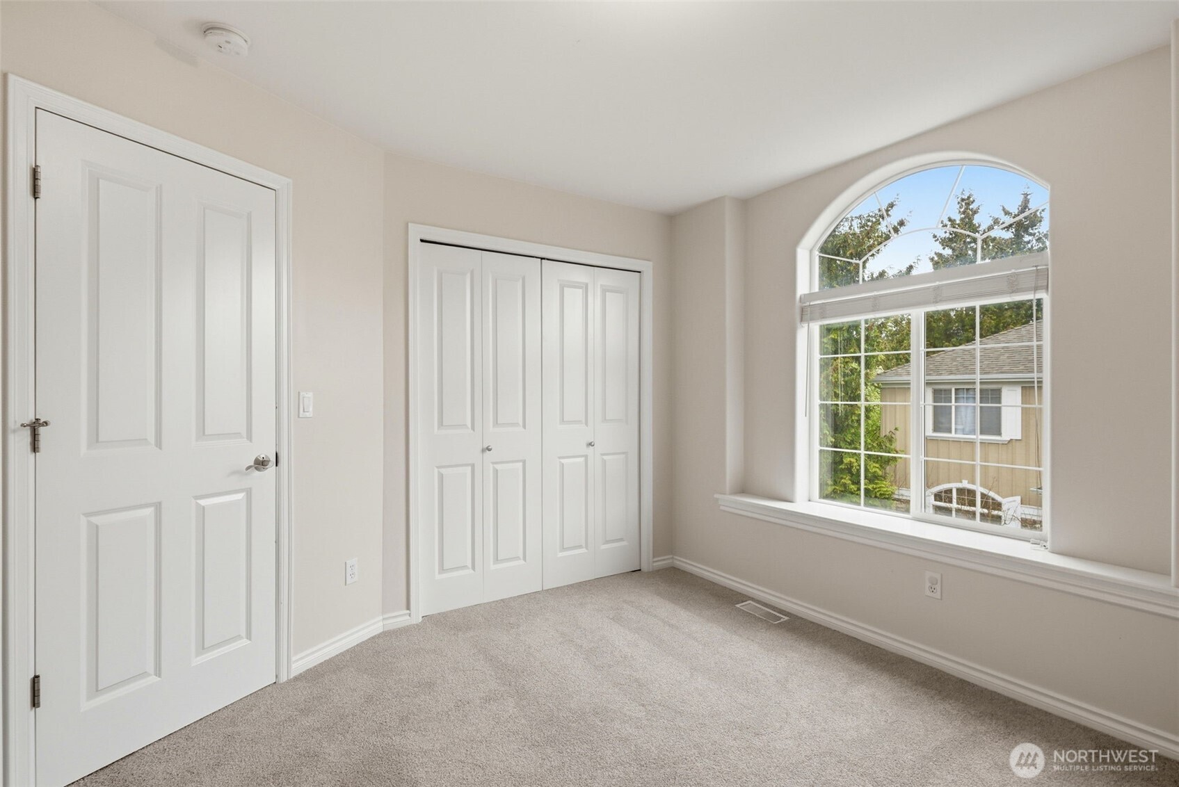 11914 82nd Place NE, Kirkland, WA 98034