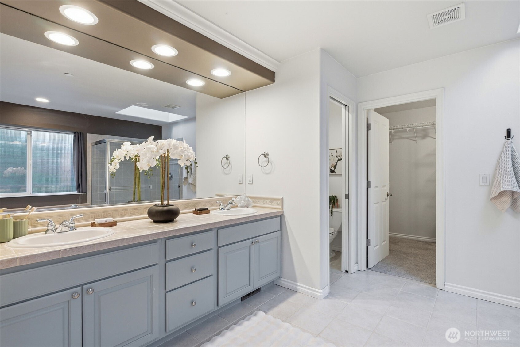 11914 82nd Place NE, Kirkland, WA 98034