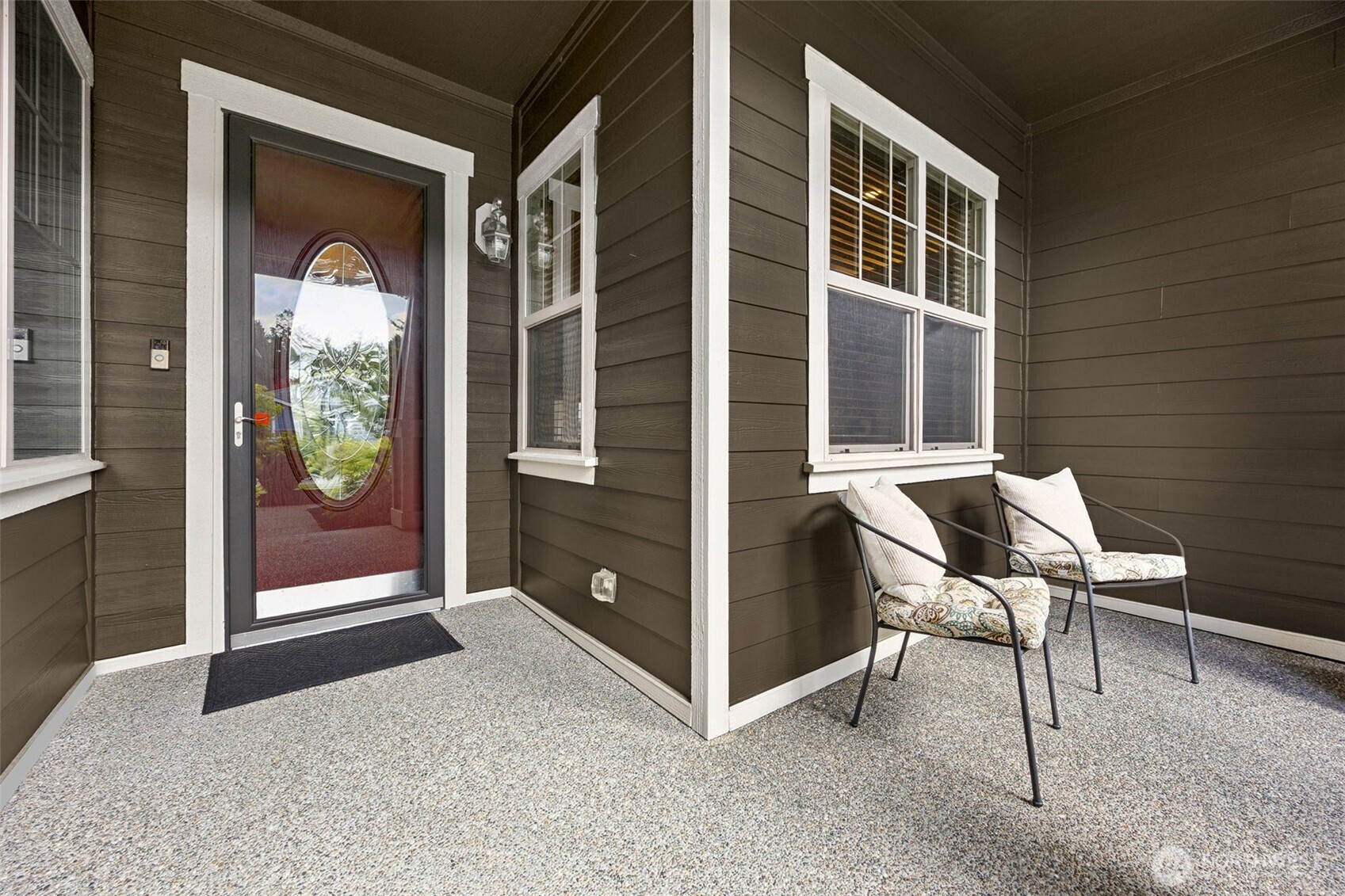 8633 Bainbridge Loop NE, Lacey, WA 98516