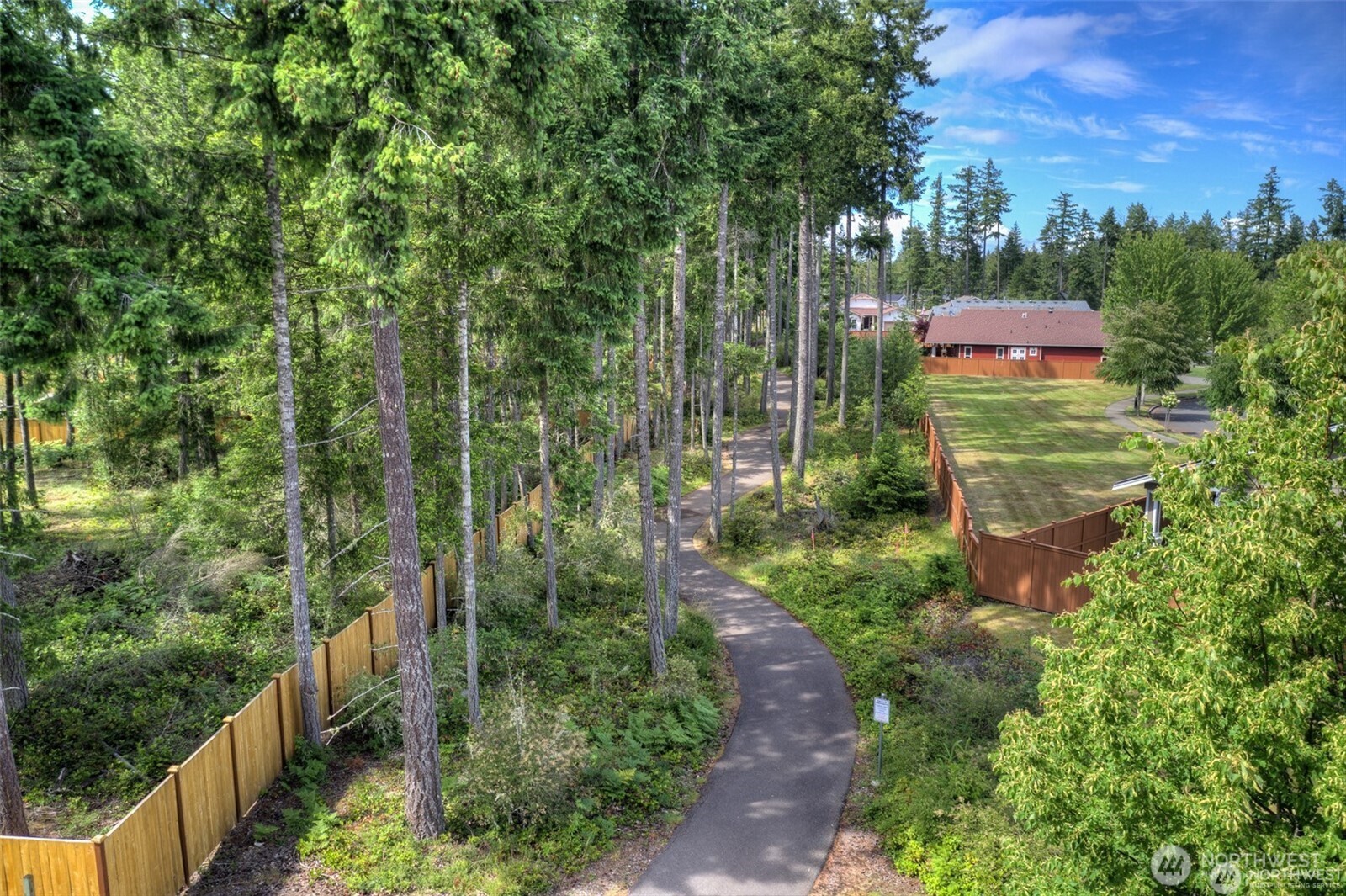 8633 Bainbridge Loop NE, Lacey, WA 98516