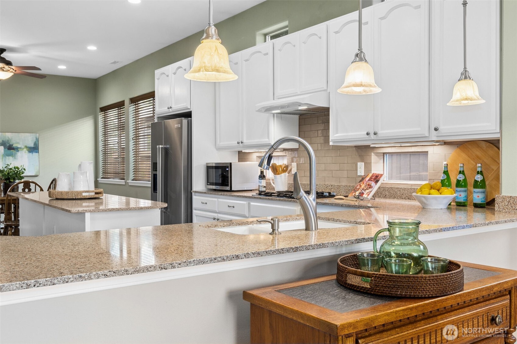 8633 Bainbridge Loop NE, Lacey, WA 98516