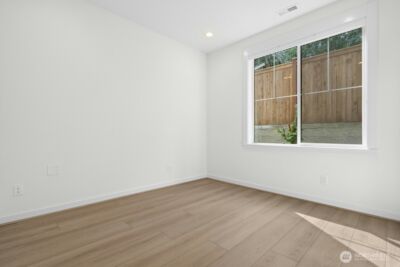 13426 NE 112th Place , Redmond, WA 98052 - Photo 12