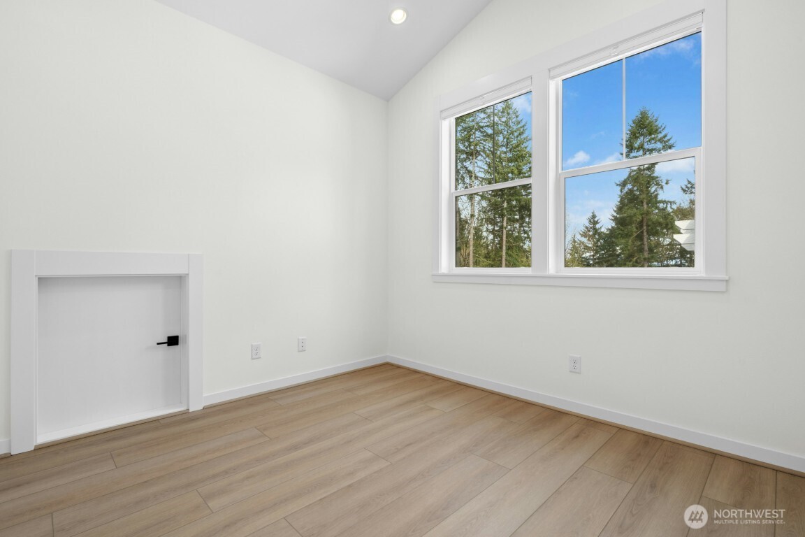 13426 NE 112th Place , Redmond, WA 98052