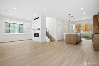 13426 NE 112th Place , Redmond, WA 98052 - Photo 4