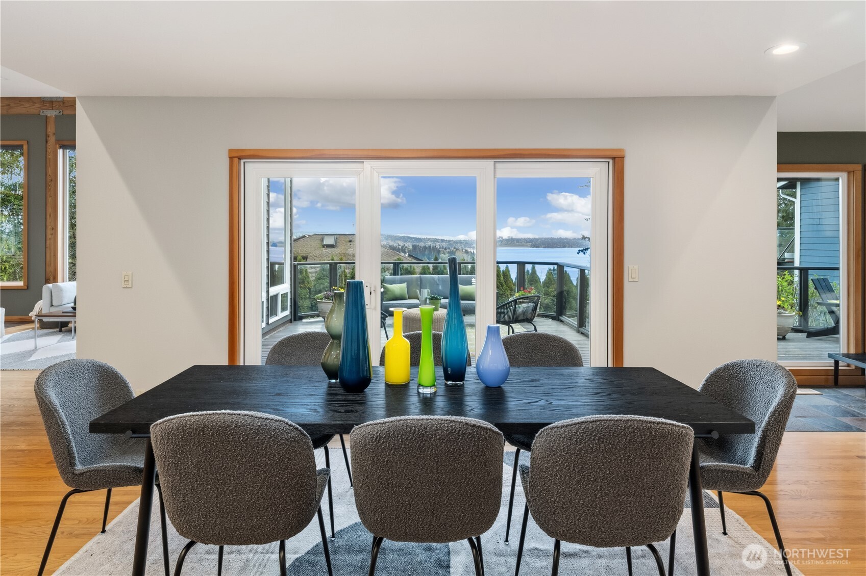 11818 89th Place NE, Kirkland, WA 98034